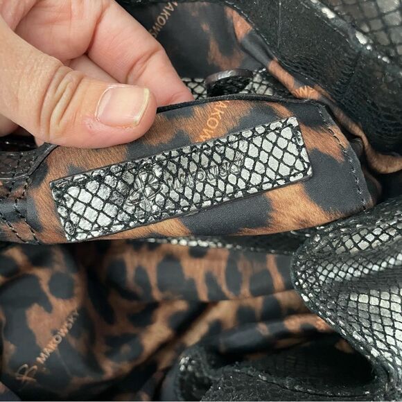 B. Makowsky Hobo Purse Womens‎ Metallic Chrome Coated Leather Shoulder Bag - Picture 7 of 11